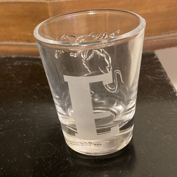 Set of Six Various Shot Glasses - Picture 7 of 7